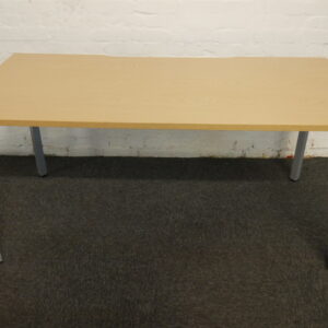 Used Condition Gresham 1600mm x 800mm Light Oak Workstation