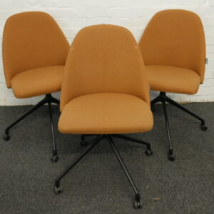 Used Condition Swivel Meeting Chair